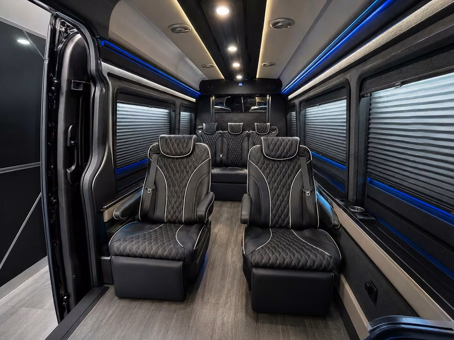 airport transportation for nashville music sports and entertainment groups
