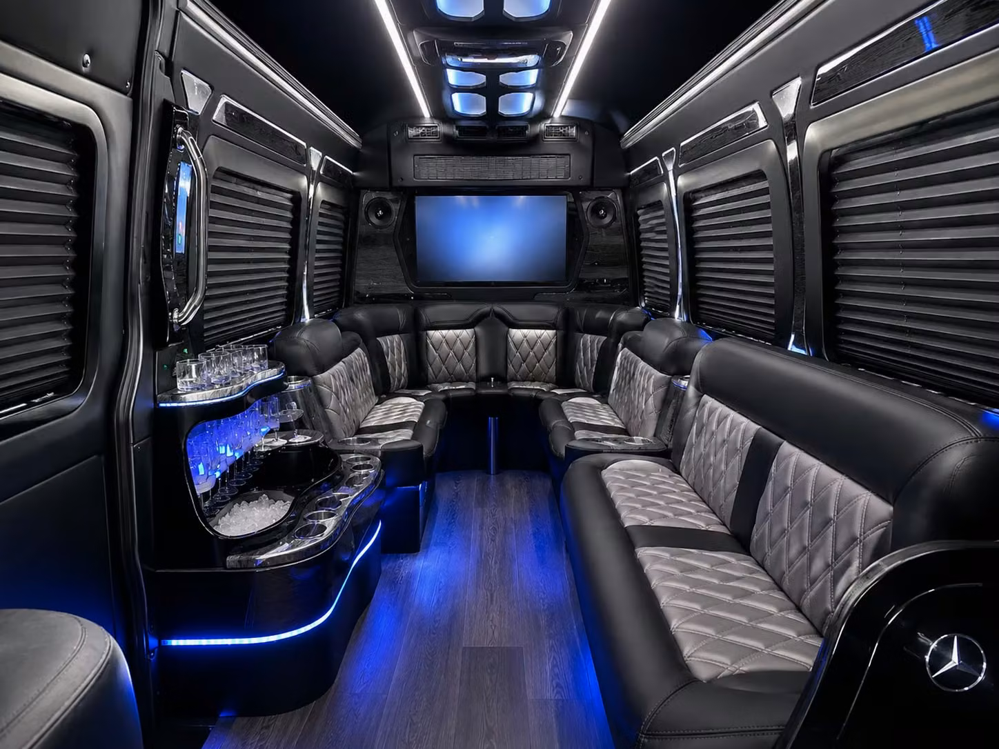 bus rental options for nashville trips