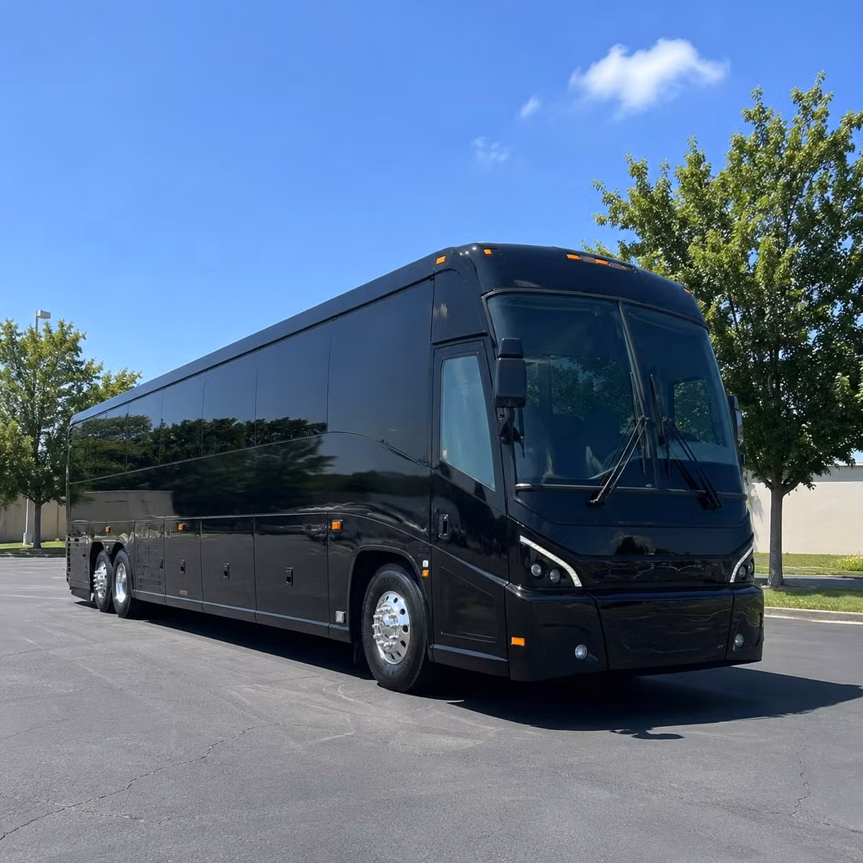 dod compatible charter buses for tennessee national guard and reserve unit transportation
