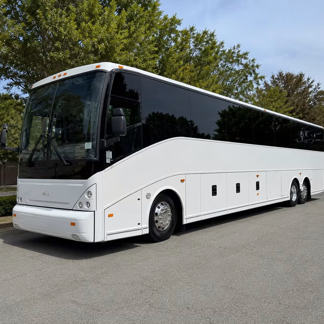 multi stop airport pickup routes across the nashville metro