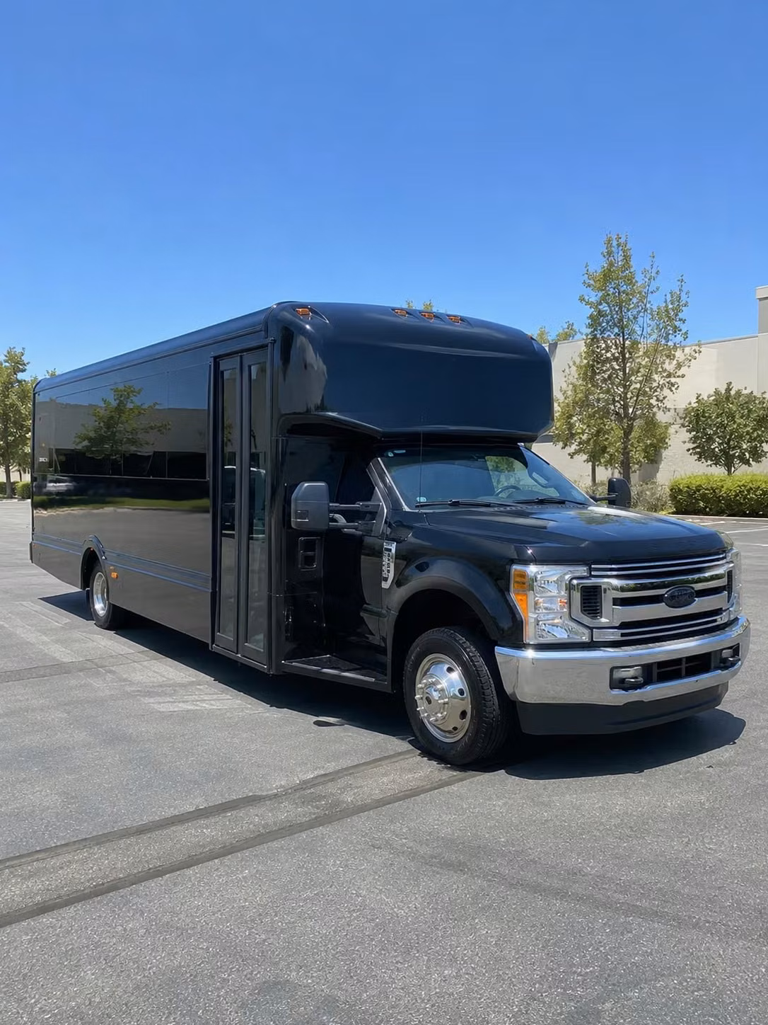 nashville prom night party buses that keep the energy going all night long