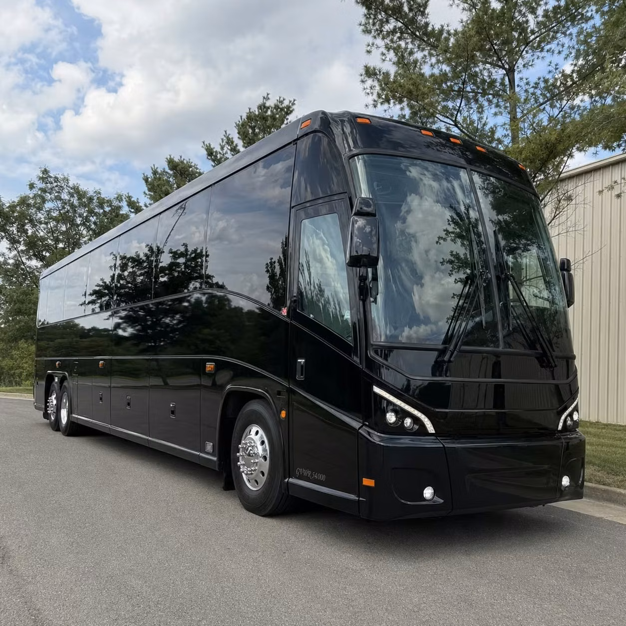 nashville to memphis atlanta and beyond long distance charter bus routes your group will love