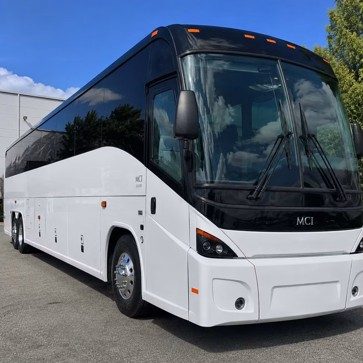 shuttle your team between nashville s office parks and remote parking lots seamlessly