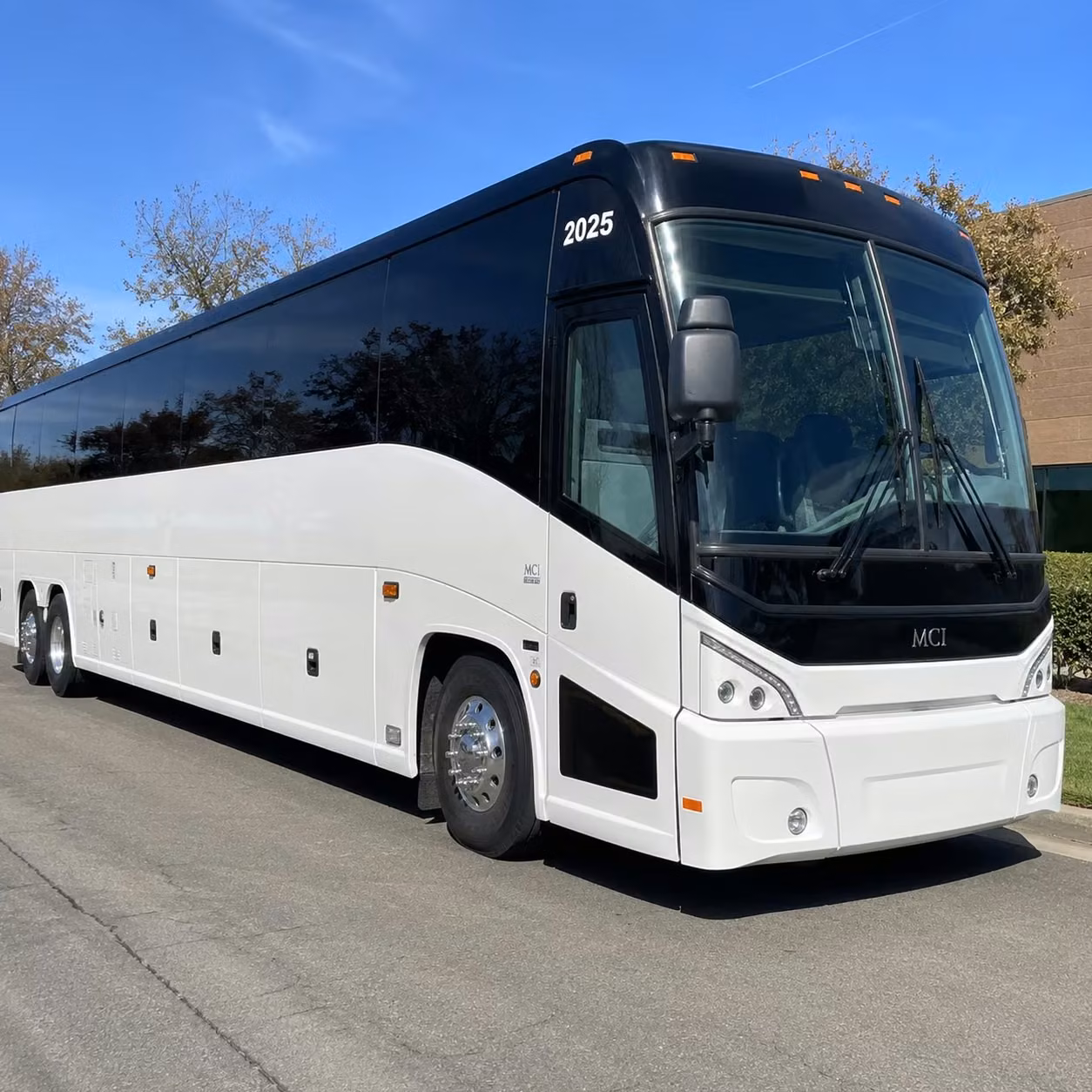 you can find and book concert transportation in nashville and any nearby city