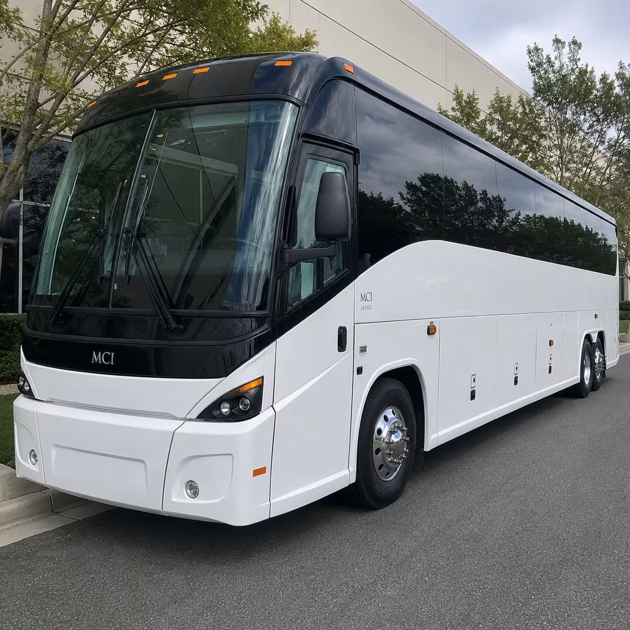 you can find and book employee transportation in nashville and any nearby city